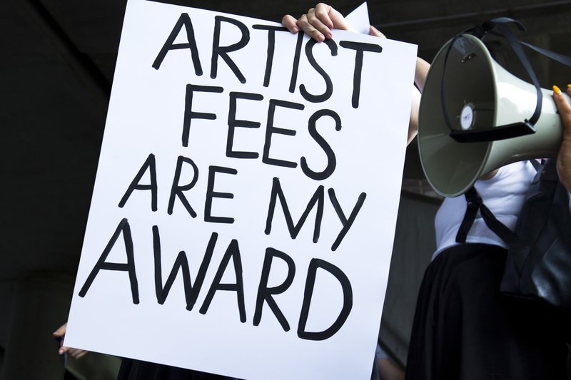 Paying the artist